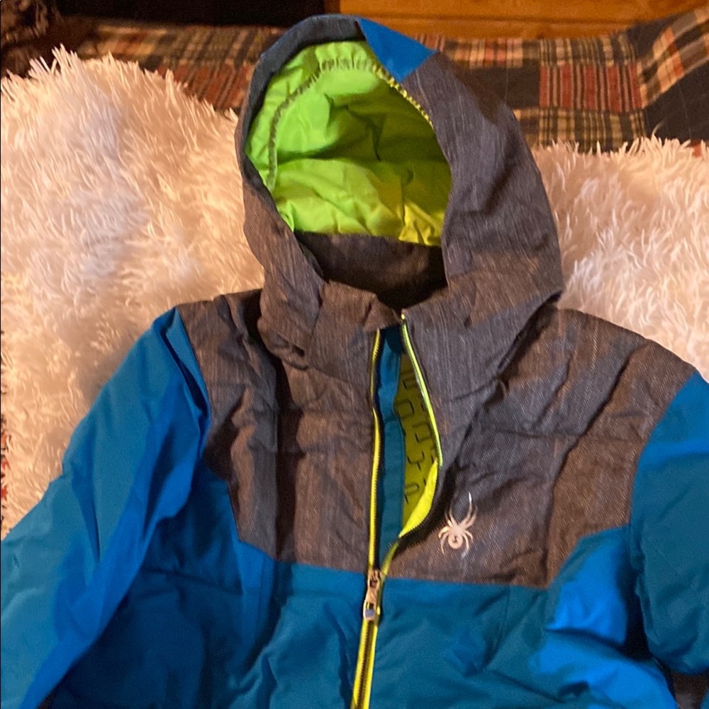 Spyder ski jacket  Blue and Gray with detachable hood with Green Lining